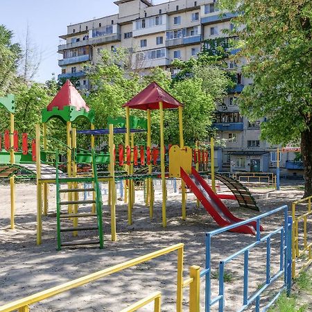Artal Apartment On Obolonskyi Avenue 16A キエフ エクステリア 写真