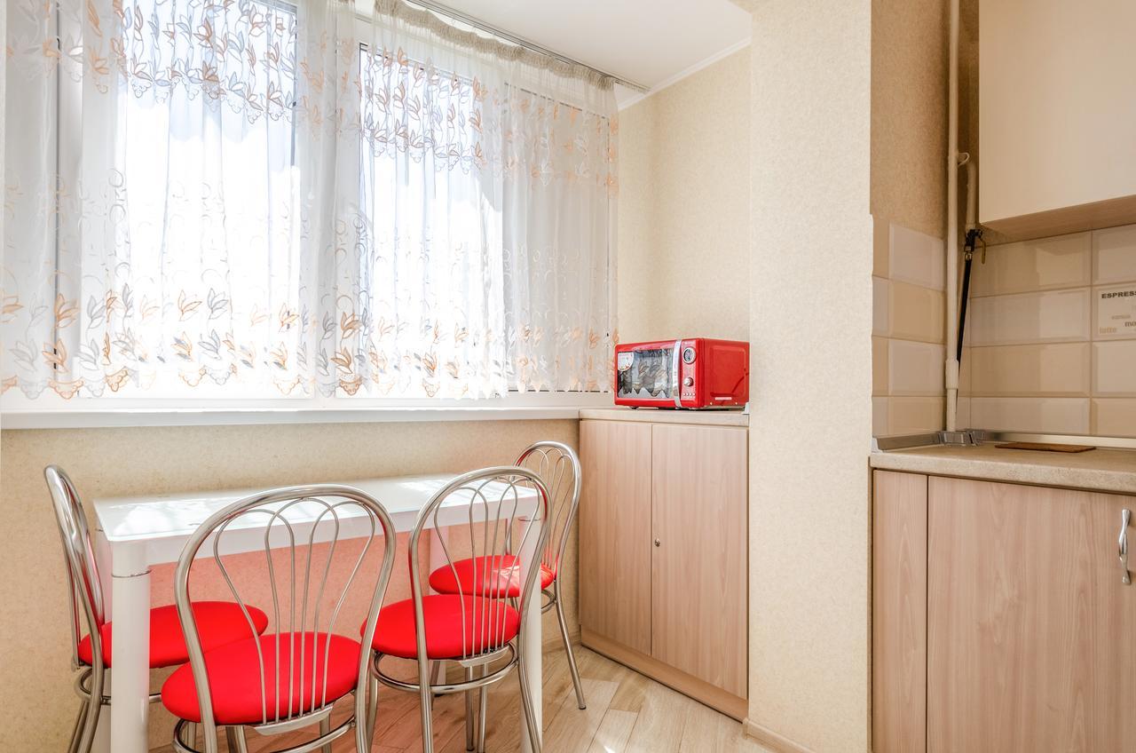 Artal Apartment On Obolonskyi Avenue 16A キエフ エクステリア 写真