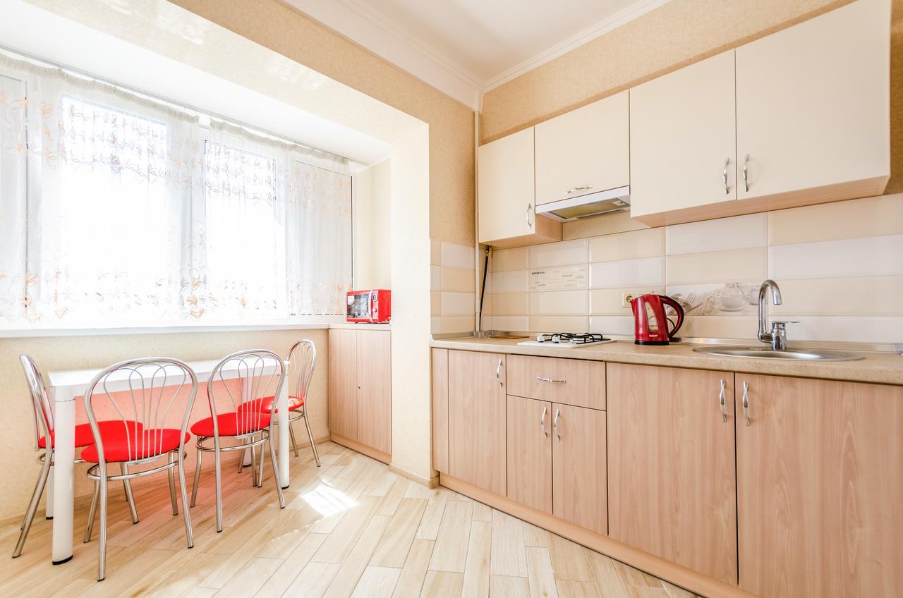 Artal Apartment On Obolonskyi Avenue 16A キエフ エクステリア 写真